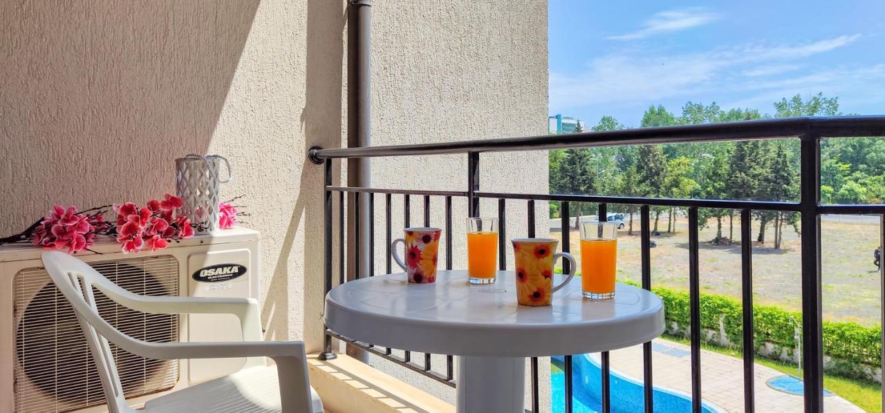 Chateau Del Mar Holiday Apartments Słoneczny Brzeg Zewnętrze zdjęcie