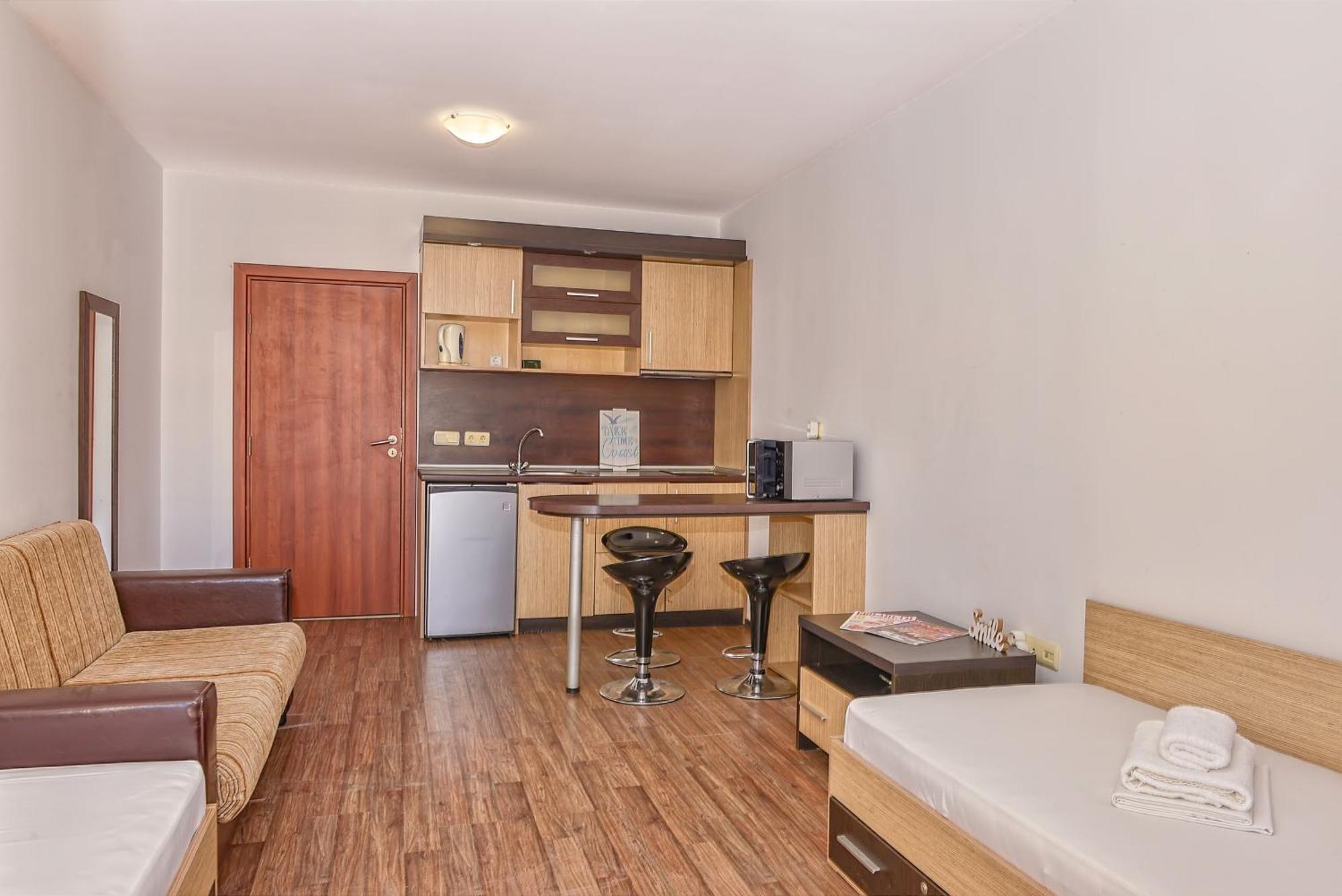 Chateau Del Mar Holiday Apartments Słoneczny Brzeg Zewnętrze zdjęcie