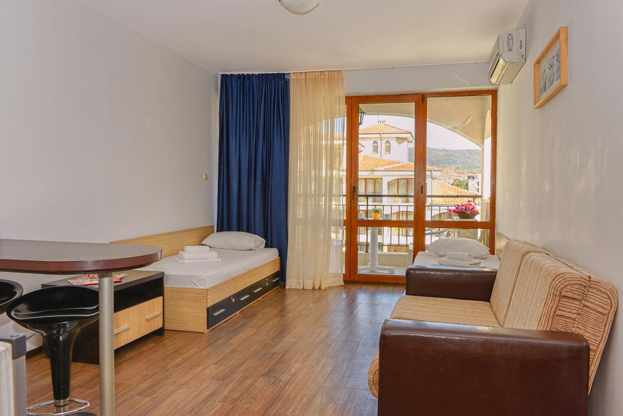 Chateau Del Mar Holiday Apartments Słoneczny Brzeg Zewnętrze zdjęcie
